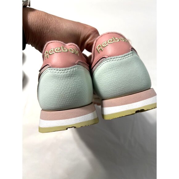 Reebok Classic Sneakers Size 8.5 White, Pale Pink & Gray Leather - Picture 4 of 8